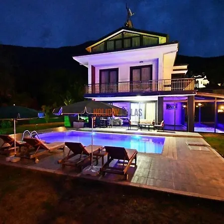 Deren 2 Villa