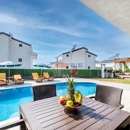 Deren 2 Villa